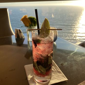 Raya - Berry smash non alcoholic cocktail - Seafood Near Me - Dana Point, California