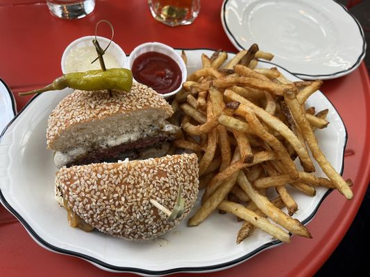 The Old York Tavern by null