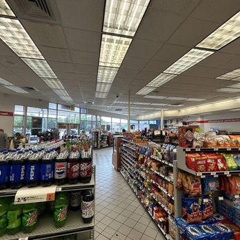 Speedway - The snacks area - Gas Stations Near Me - Lebanon, Ohio Speedway - The snacks area - Gas Stations Near Me - Lebanon, Ohio