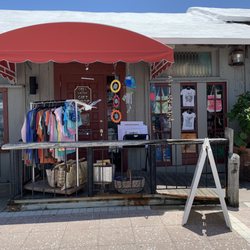 Ocean Grill Gift Shop - The front