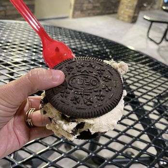 Bruster's Real Ice Cream - Oreo cookie sandwich with banana chocolate chip Smaller size, perfect for me. $3.50 avg - Desserts Near Me - Chandler, Arizona Bruster's Real Ice Cream - Oreo cookie sandwich with banana chocolate chip Smaller size, perfect for me. $3.50 avg - Desserts Near Me - Chandler, Arizona