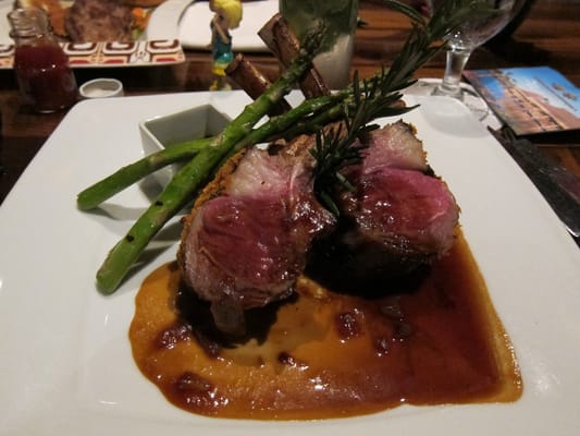 Humuhumunukunukuāpuaʻa by null