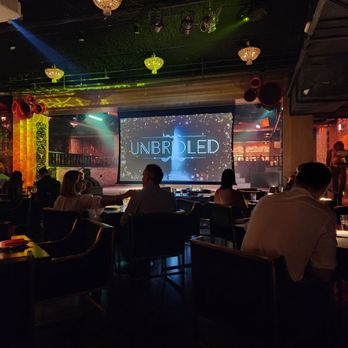 Untitled Supper Club - American Near Me - Chicago, Illinois