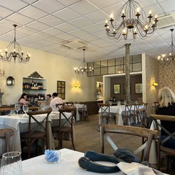 Villa Esedra - Restaurant Interior