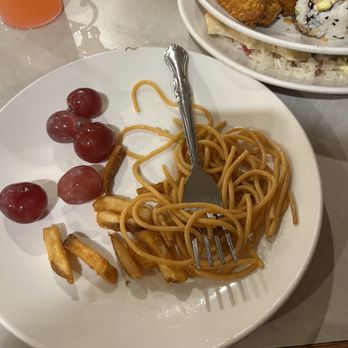 China Super Buffet - All I ended up eating and even the grapes were squishy. - Chinese Near Me - Stanton, California