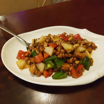 Northern Dumpling Kitchen - Kung Pow Chicken $8.99 Taste: 3.5/5 - Chinese Near Me - Richmond Hill, Ontario
