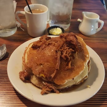 Bumbleberry Flats - Pulled pork pancakes.  Don't be scared it's the best! - American Near Me - Laughlin, Nevada