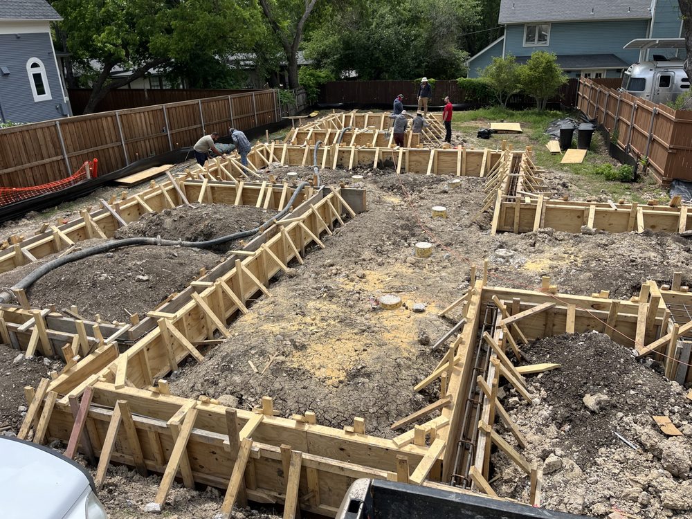 Slide of Rios Contracting