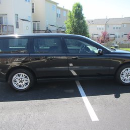 the after photo- check out that WAX job. :)