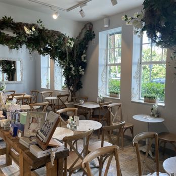 maman - Ambiance - Coffee & Tea Near Me - Miami Beach, Florida maman - Ambiance - Coffee & Tea Near Me - Miami Beach, Florida