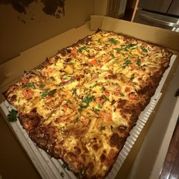 Butter Chicken Pizza
