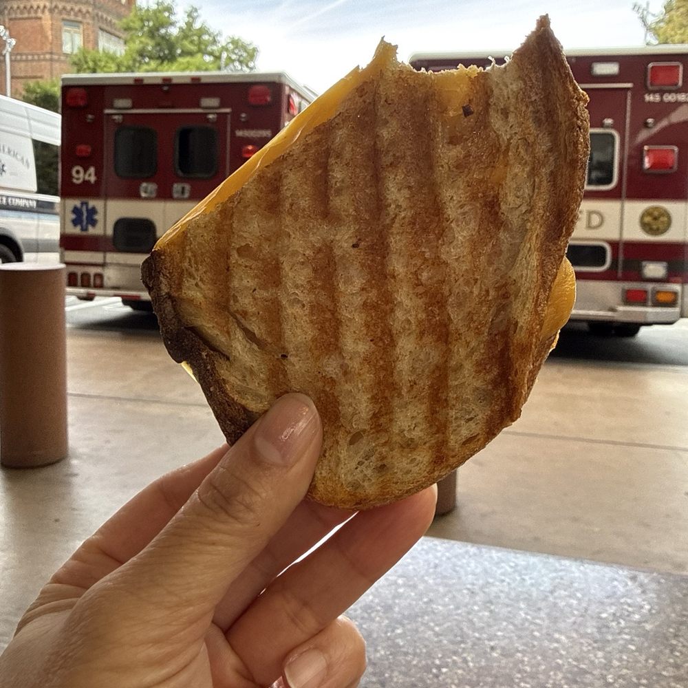Atlas Cafe - Yummy Grilled Cheese - Coffee & Tea Near Me - San Francisco, California