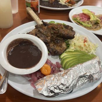 Chichen Itza Restaurant - Poc Chuc, delicious! - Mexican Near Me - Los Angeles, California Chichen Itza Restaurant - Poc Chuc, delicious! - Mexican Near Me - Los Angeles, California