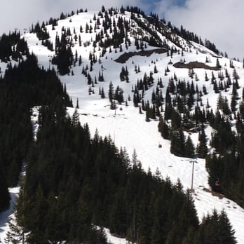 Crystal Mountain Resort - Ski Resorts Near Me - Enumclaw, Washington