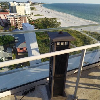 Level 11 Rooftop Bar & Lounge - The view - Lounges Near Me - St. Pete Beach, Florida Level 11 Rooftop Bar & Lounge - The view - Lounges Near Me - St. Pete Beach, Florida