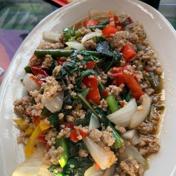 Charming Elephant - Pad Kapow - pork ($15.00) - Laotian Near Me - Baltimore, Maryland