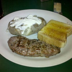 Sam's Steakhouse - Excellent