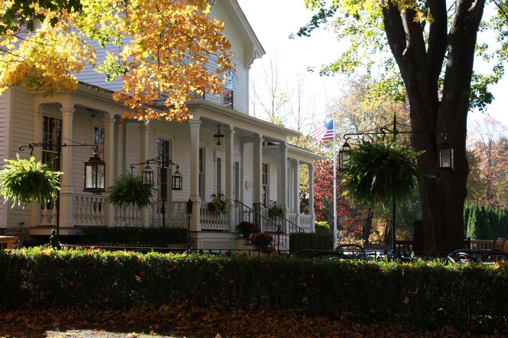 OLD LYME INN Updated August 2024 21 Photos & 32 Reviews 85 Lyme