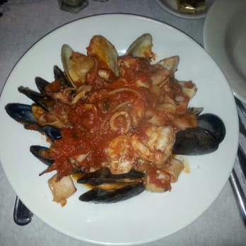 Piero's - Italian Near Me - Harrison, New York