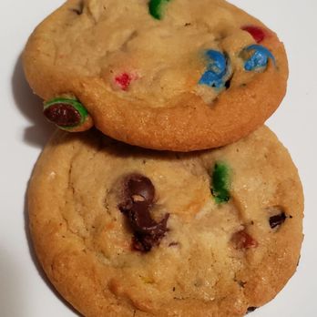 Insomnia Cookies - Bakeries Near Me - Claremont, California Insomnia Cookies - Bakeries Near Me - Claremont, California