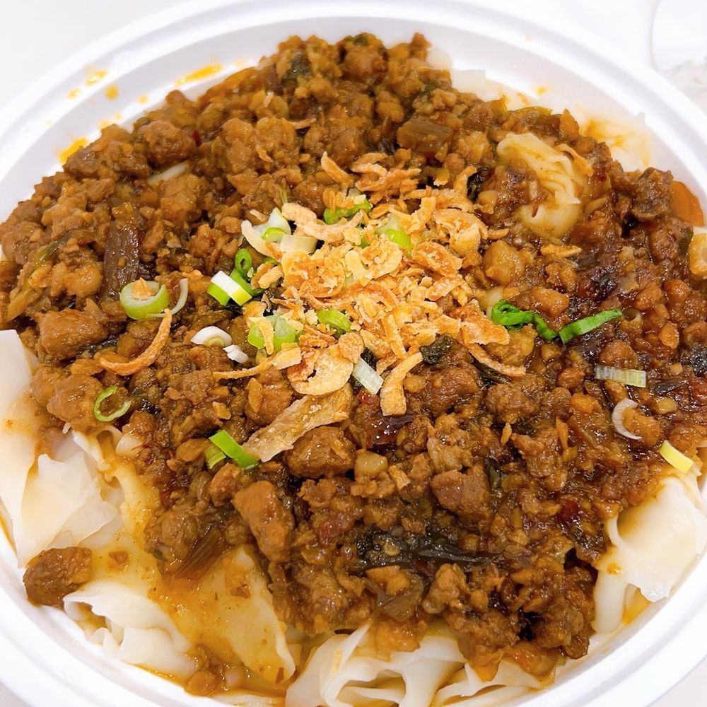 Fok Noodles Express - Dan Dan Noodle - Cantonese Near Me - New York, New York