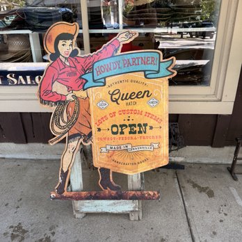 Queen Hat - Hats Near Me - Nashville, Indiana Queen Hat - Hats Near Me - Nashville, Indiana