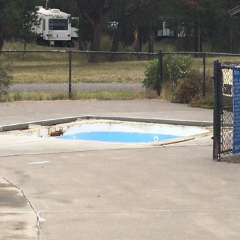 Thousand Trails Bend-Sunriver - Jacuzzi in the adult pool area. Needs to be Jack hammered out and start over. - Campgrounds Near Me - Bend, Oregon Thousand Trails Bend-Sunriver - Jacuzzi in the adult pool area. Needs to be Jack hammered out and start over. - Campgrounds Near Me - Bend, Oregon