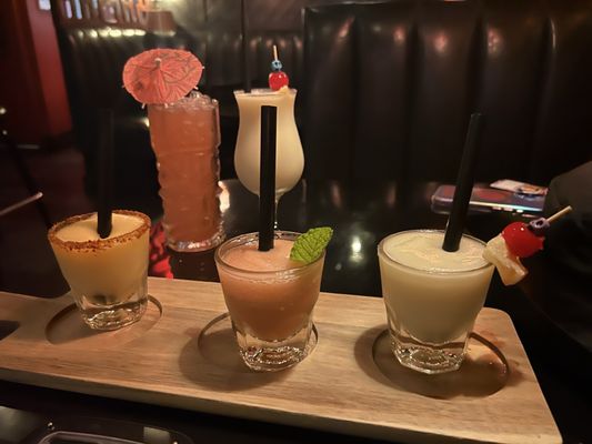 Abe's Pagoda Bar by null