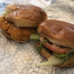 Wendy's - Spicy chicken and grilled chicken sandwich