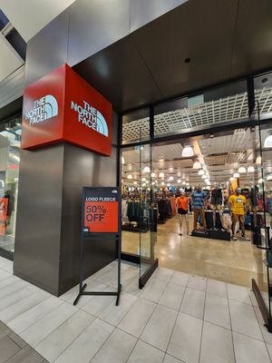 The North Face Sawgrass Mills Outlet by null