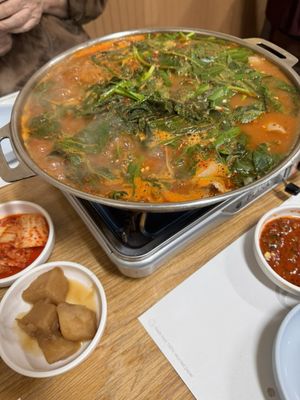 Mirak Restaurant by null