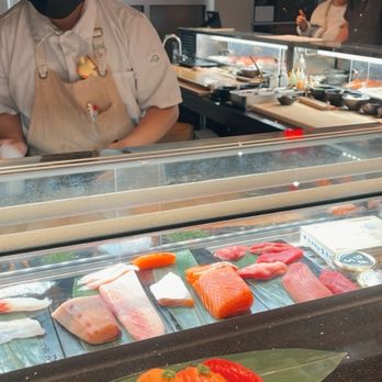 EDOBOY Standing Sushi Bar - hamachi tori bluefin - Sushi Bars Near Me - Orlando, Florida