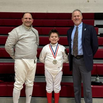 Kern Athletic Fencing Foundation - Y-10 foil KAFF unsanctioned event hosted at Standard School - Fencing Clubs Near Me - Bakersfield, California Kern Athletic Fencing Foundation - Y-10 foil KAFF unsanctioned event hosted at Standard School - Fencing Clubs Near Me - Bakersfield, California