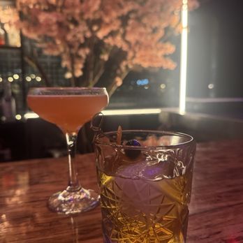 Ten Sushi - Sushi Bars Near Me - Houston, Texas