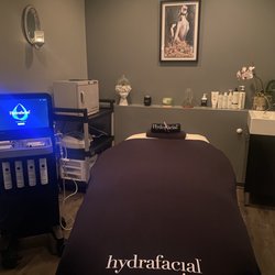Skincare Company Spa & Hair Salon - Hydrafacial Room!