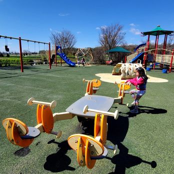 Warrenton Aquatic and Recreation Facility - Recreation Centers Near Me - Warrenton, Virginia