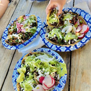 El Sabroson De La Linea 2 - tacos with friends! - Food Trucks Near Me - Santa Clara, California El Sabroson De La Linea 2 - tacos with friends! - Food Trucks Near Me - Santa Clara, California