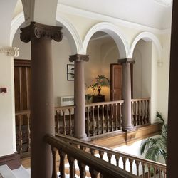 Glencoe House - Hallway upstairs
