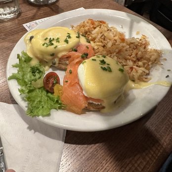Le Peep Restaurant - Pepperwood - Breakfast & Brunch Near Me - Omaha, Nebraska Le Peep Restaurant - Pepperwood - Breakfast & Brunch Near Me - Omaha, Nebraska