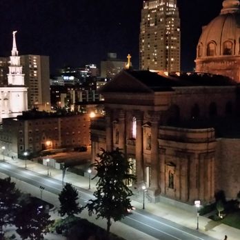 Assembly Rooftop Lounge - View of the Cathedral Basilica of Saints Peter and Paul and the Philadelphia Pennsylvania Temple - Lounges Near Me - Philadelphia, Pennsylvania