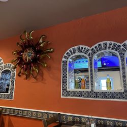 Acapulcos Mexican Family Restaurant & Cantina - Franklin