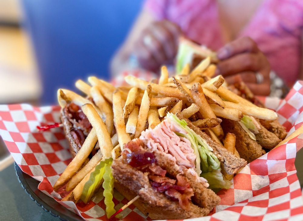 BOB’S BIG BOY 519 Photos & 427 Reviews 3521 Hamner Ave, Norco