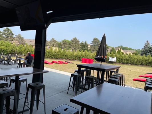 The HUB Sports Bistro by null