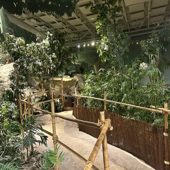 Bass Pro Shops - Outdoor Gear Near Me - Clarksville, Indiana