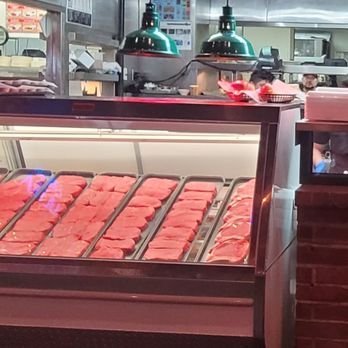 Texas Roadhouse - Meat counter with appetizing steaks. - Steakhouses Near Me - Meridian, Idaho Texas Roadhouse - Meat counter with appetizing steaks. - Steakhouses Near Me - Meridian, Idaho