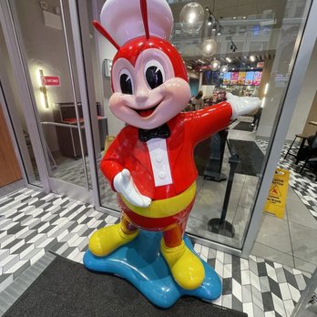 Jollibee - Statue - Fast Food Near Me - Woodside, New York