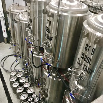Caboose Commons - Breweries Near Me - Fairfax, Virginia