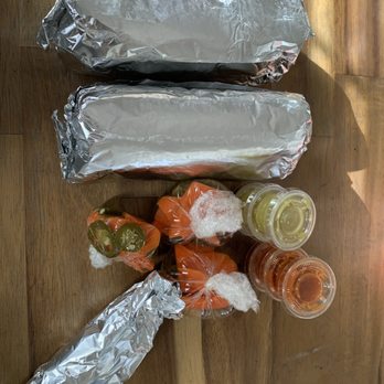 Los Compadres Taco Truck - Thank you for your kindness. Please support this local business. - Food Trucks Near Me - Oakland, California Los Compadres Taco Truck - Thank you for your kindness. Please support this local business. - Food Trucks Near Me - Oakland, California