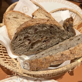 Le Café Louis Vuitton - Cafes Near Me - New York, New York Le Café Louis Vuitton - Cafes Near Me - New York, New York