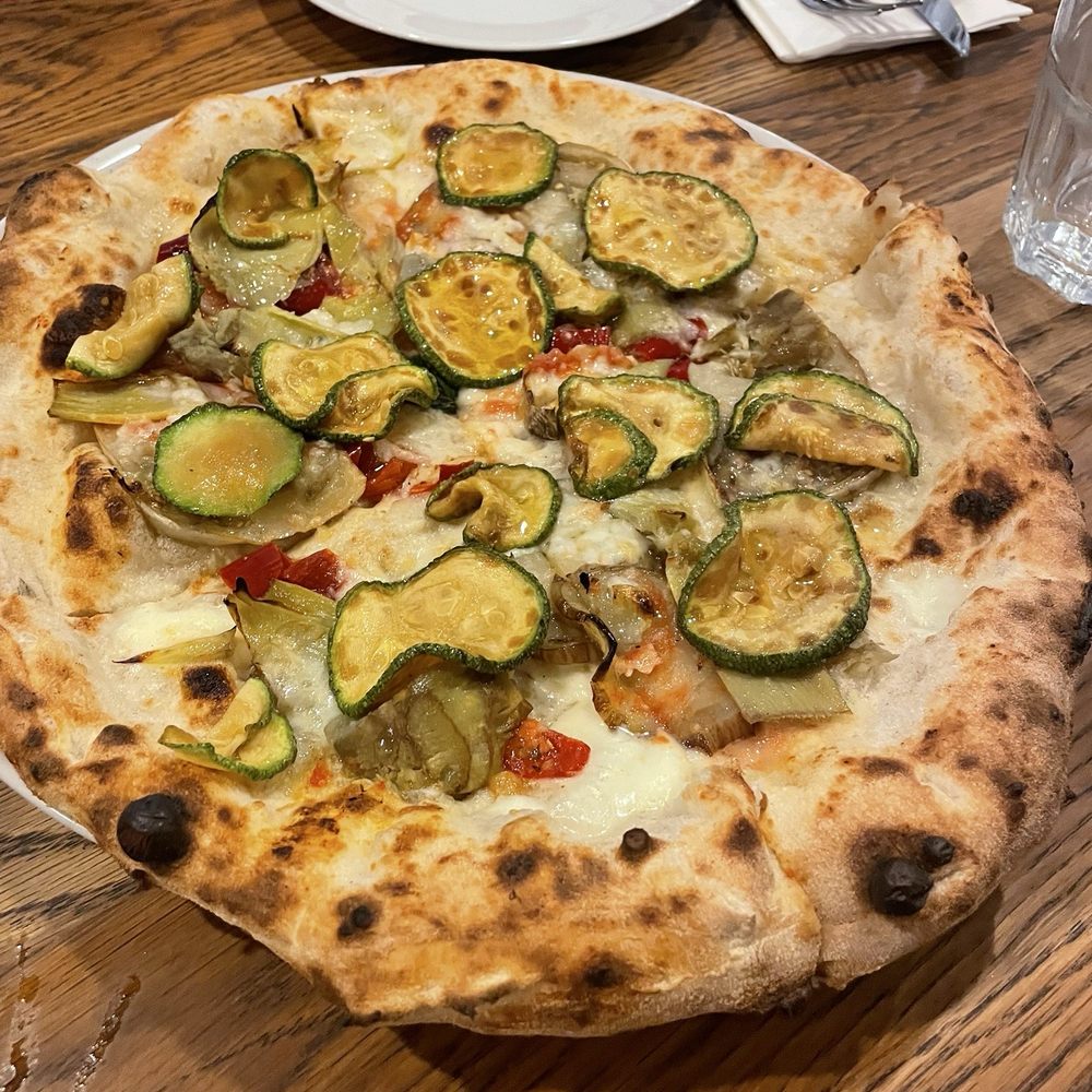 La Sorrentina - Pizza Near Me - Vancouver, Washington